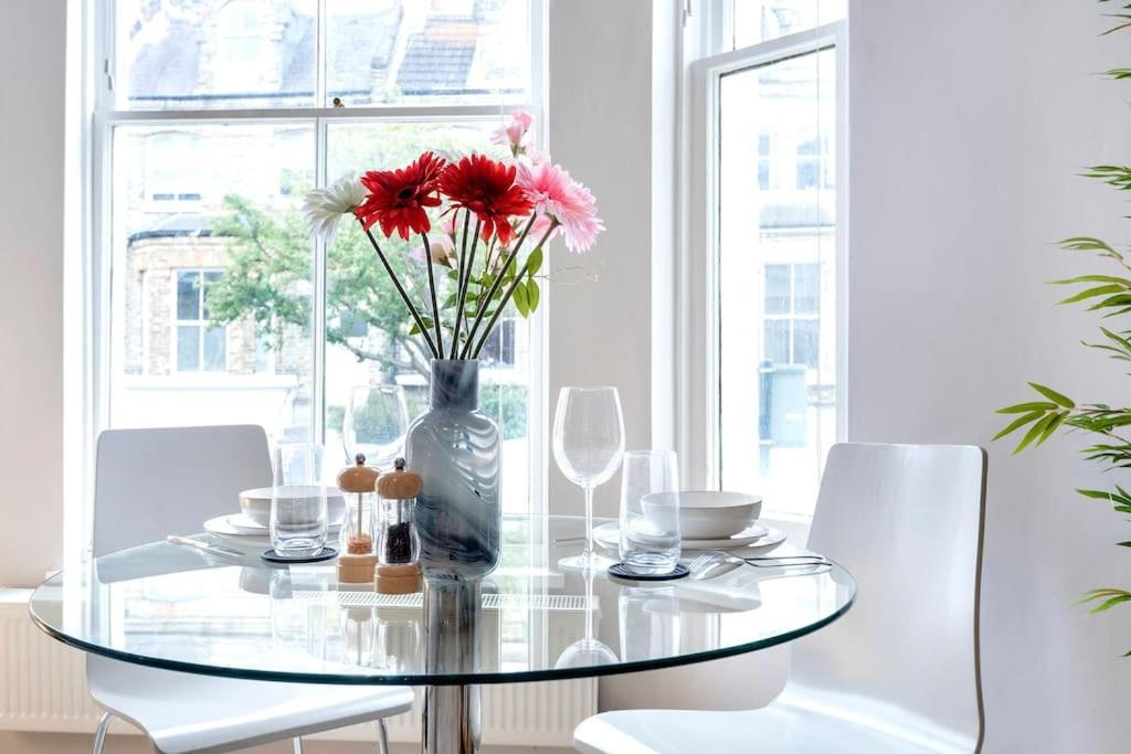 Contemporary Clapham Living Apartment London Luaran gambar