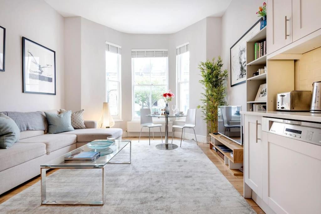 Contemporary Clapham Living Apartment London Luaran gambar